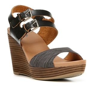 NWT Dr. Scholls Mashup Women's Wedge Sanda…